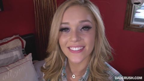Un POV de ass4all con una rubia sensual que nos hará corrernos