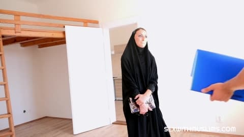 Nadia est la fille arabe que je cherchais sur Cam4