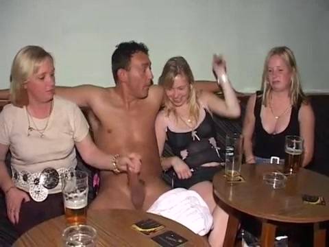 Video Porno Vintage d’une partouze libertine